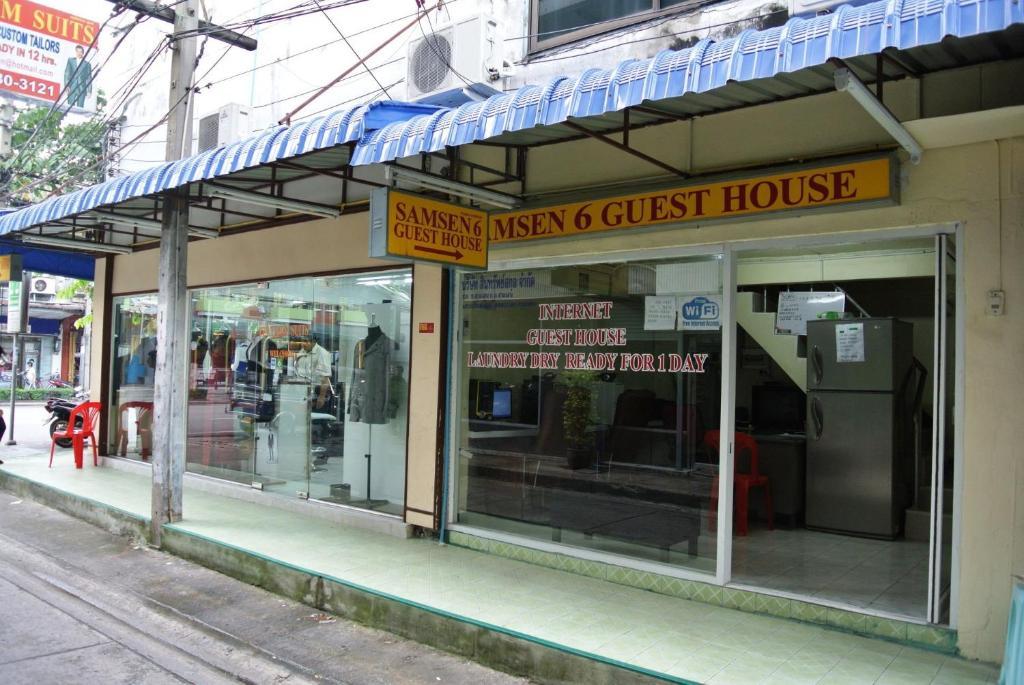 Q6 At 6 Hostel Bangkok Exterior photo